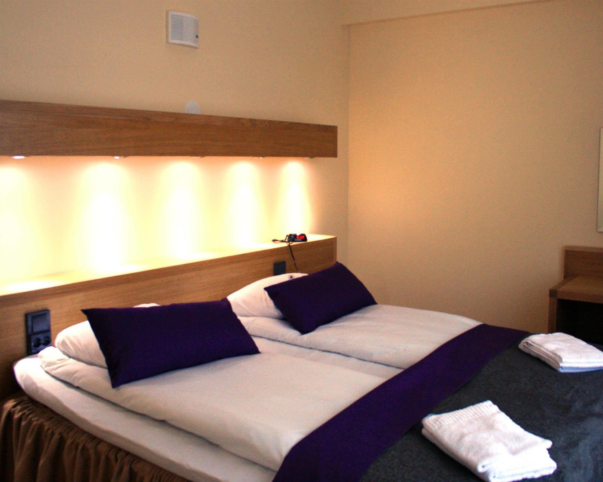 ซาแมนต์ตา โฮเทล แอนด์ เรสเตอรองต์ Hotel Haukipudas ภายนอก รูปภาพ