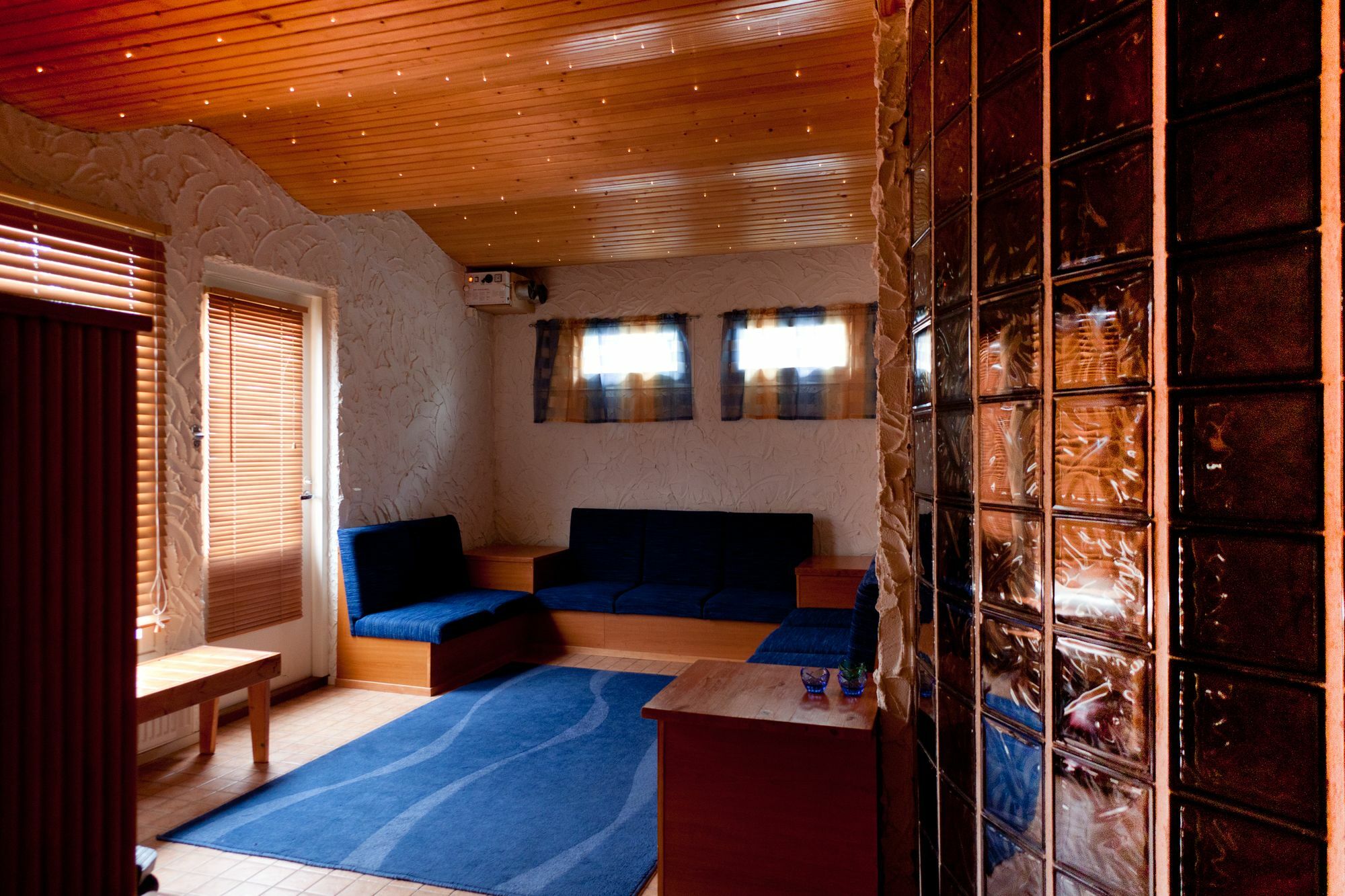 ซาแมนต์ตา โฮเทล แอนด์ เรสเตอรองต์ Hotel Haukipudas ภายนอก รูปภาพ