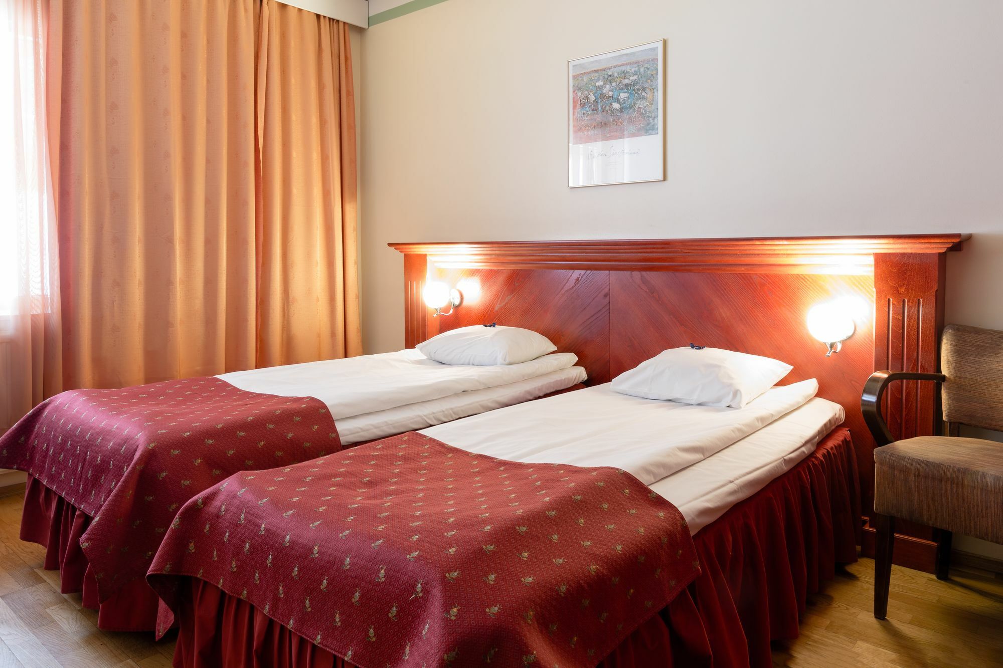 ซาแมนต์ตา โฮเทล แอนด์ เรสเตอรองต์ Hotel Haukipudas ภายนอก รูปภาพ