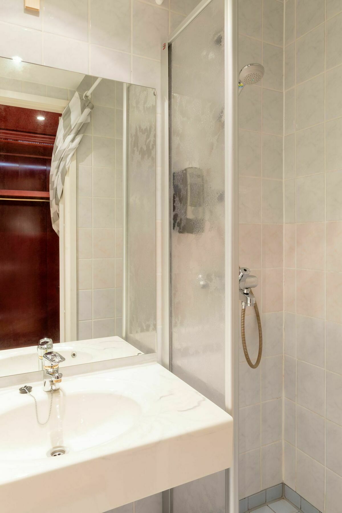 ซาแมนต์ตา โฮเทล แอนด์ เรสเตอรองต์ Hotel Haukipudas ภายนอก รูปภาพ