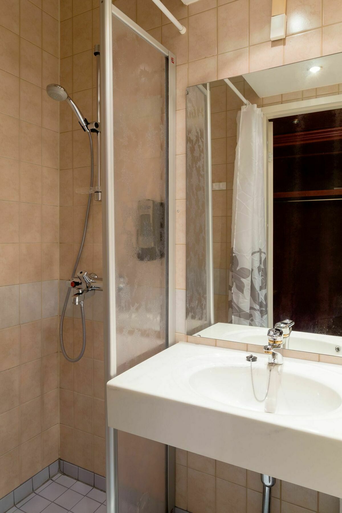 ซาแมนต์ตา โฮเทล แอนด์ เรสเตอรองต์ Hotel Haukipudas ภายนอก รูปภาพ